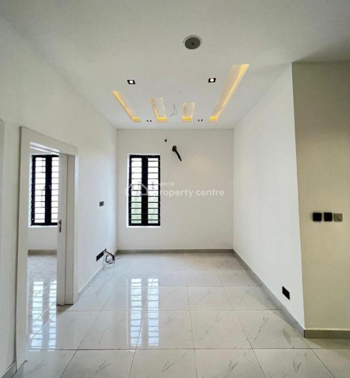 a Luxury Home with a Serena Environment, Lekki, Ajah, Lagos, Semi-detached Duplex for Sale