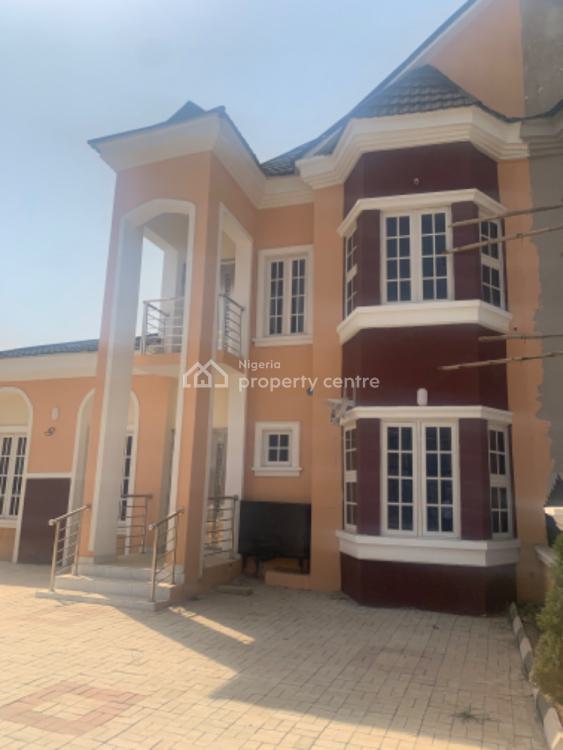 For Rent 3 Bedroom Terraced Duplex, Lugbe District, Abuja 3 Beds, 4