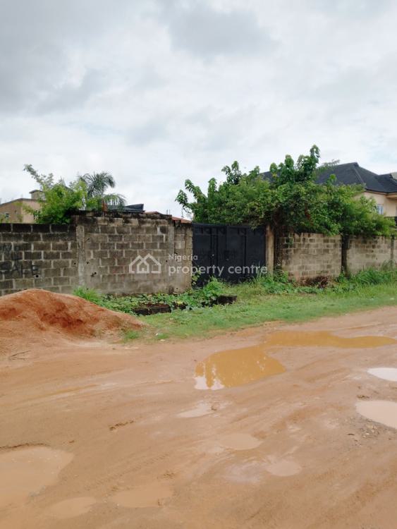 For Sale Land Measuring 650 Sqm, Lagos Abeokuta Expressway Iyana