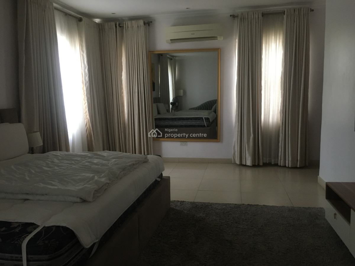 Fully Furnished 3 Bedrooms Maisonette, Micheal Ogun Street, Ikeja Gra, Ikeja, Lagos, Flat / Apartment Short Let