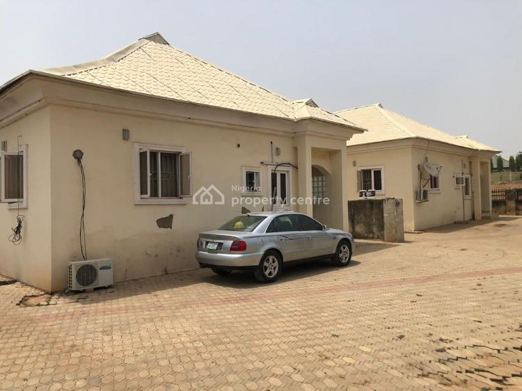 For Sale 3 Bedroom Tastefully Finished With Pop, Gidan Daya Estate