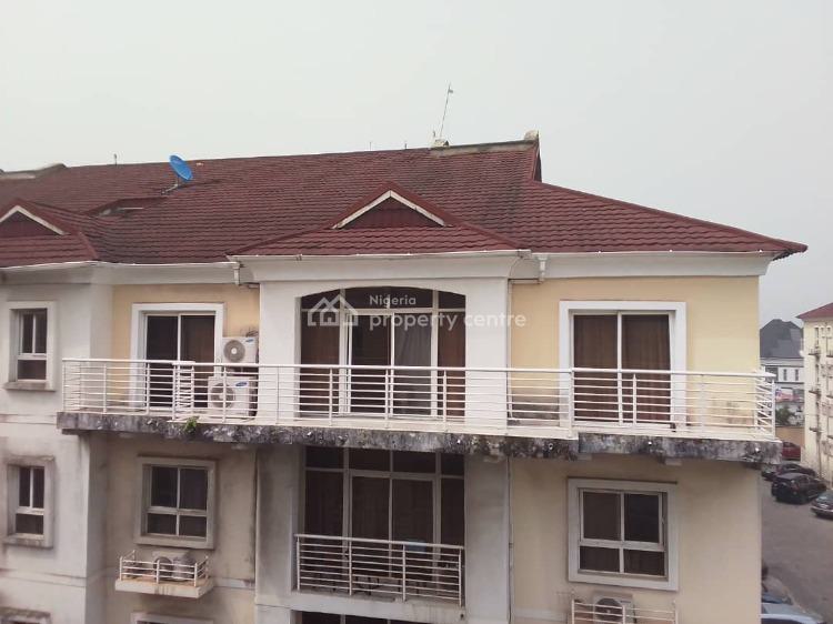 For Rent Luxurious Highly Spacious Masterbed In A 24hrs Estate, Cromwell Estate, Lekki, Lagos