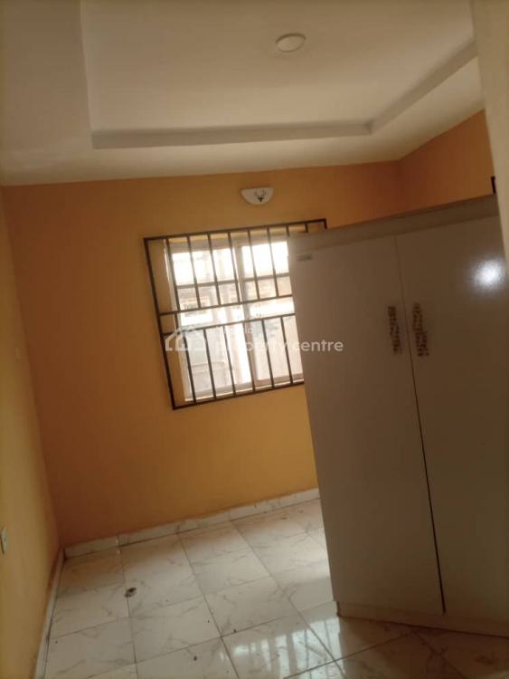 2 Bedroom, No 67 Pool Street Off Sapele Road Benin City, Benin, Oredo, Edo, Flat / Apartment for Rent