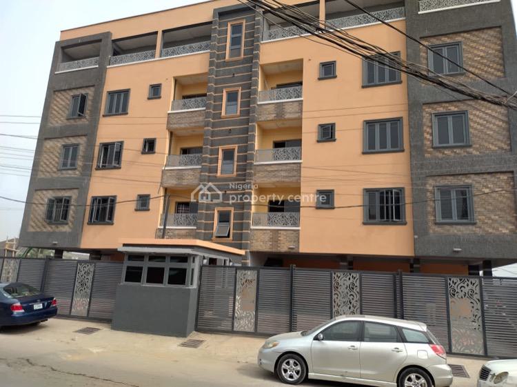 For Sale 3 Bedroom Apartment + Bq, Ajao Estate Ikeja, Anthony, Maryland, Lagos 3 Beds, 4