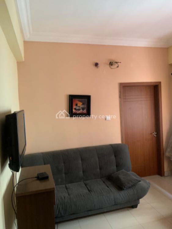 Short Let Apartment For Short Stays, 43 Lawal Street, Lekki Expressway