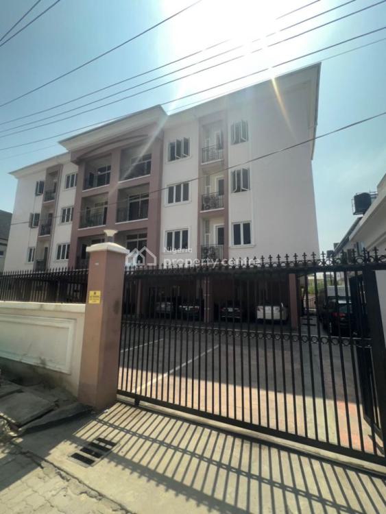 For Rent 3 Bedroom Flat, Chevy View Estate, Lekki, Lagos 3 Beds