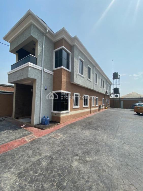 For Rent Solide 1 Bedroom Flat With Remote Control Gate, Pedro, Bariga