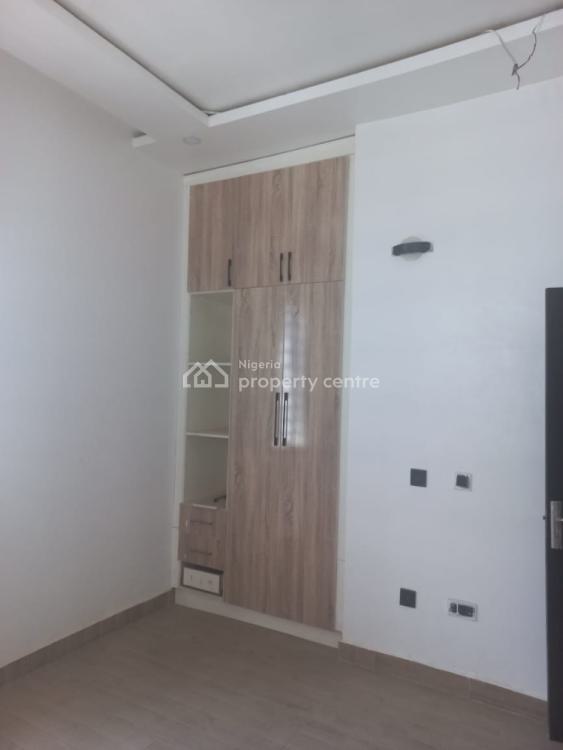 For Rent Well Built Spacious 2 Bedrooms With A Penthouse