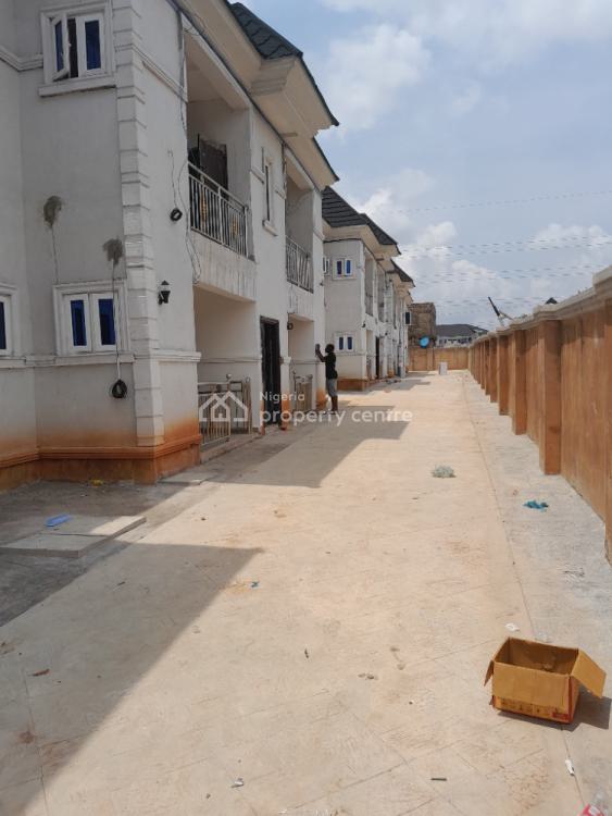 For Rent Standard 1 Bedroom & Parlour With Visitors Toilet, Agip