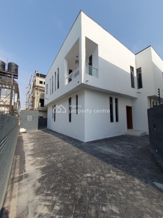 For Sale Spacious 5 Bedroom Fully Detached Duplex, Chevy View Estate
