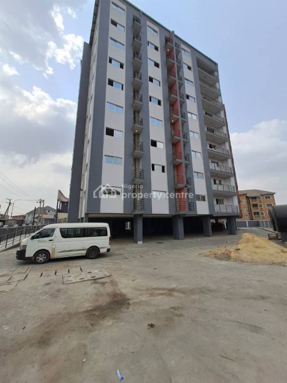 Luxury 3 Bedroom Flat + Maid Room, Yaba, Lagos, Flat / Apartment for Sale