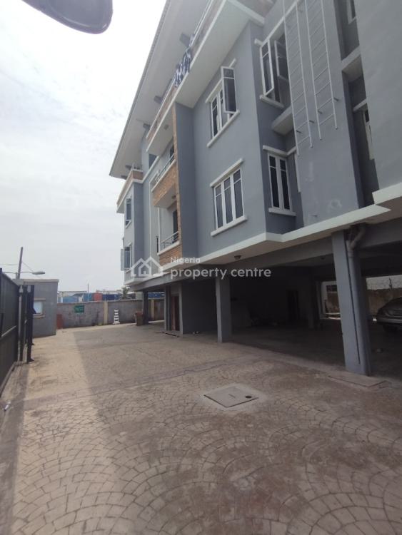 For Rent Luxury Serviced 2 Bedroom Flat, Southern View Estate, Lekki