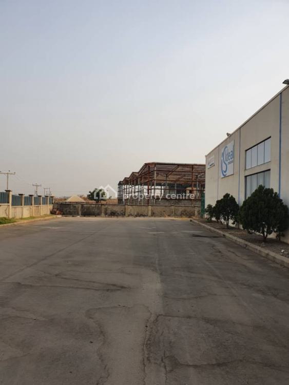 For Sale Ware House 2000sqm, 1 Hectare Of Land Of Land Size, Showroom