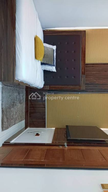 Fully Serviced Two Bedroom, Off Freedom Way, Lekki Phase 1, Lekki, Lagos, Flat / Apartment for Rent