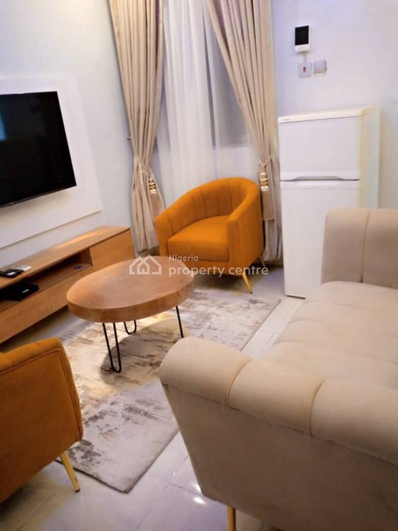 1 Bedroom Mini Flat, Onike, Yaba, Lagos, Mini Flat (room and Parlour) Short Let
