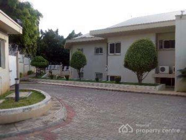 a Tastefully Finished, Serviced and Fully Furnished 3 Bedroom Flat, Maitama District, Abuja, Flat / Apartment Short Let