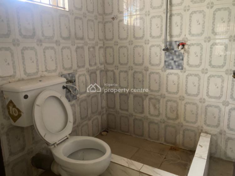 Well Spaced 3 Bedroom Flat, Bashorun Gown Majek, Sangotedo, Ajah, Lagos, Flat / Apartment for Rent