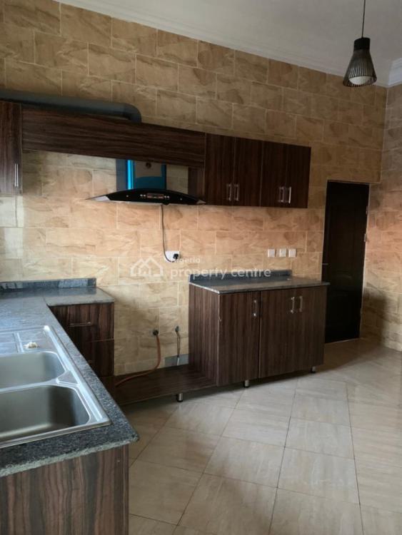 Luxurious 2 Bedroom Flat in an Exquisite Location, Jahi, Abuja, Flat / Apartment for Rent