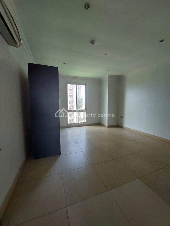 Spacious 3 Bedroom Flat, Old Ikoyi, Ikoyi, Lagos, Flat / Apartment for Rent