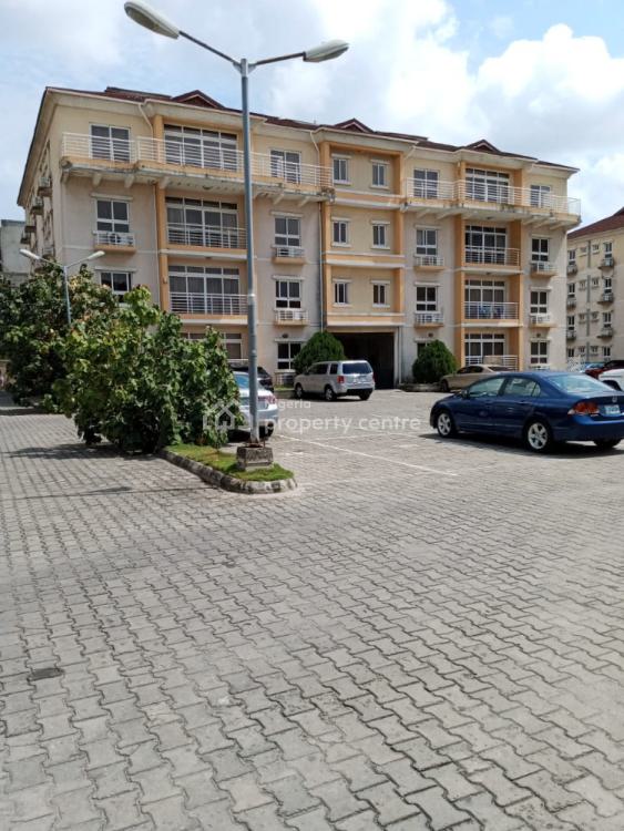 For Rent 3 Bedroom, Osapa London, Osapa, Lekki, Lagos 4 Beds, 4