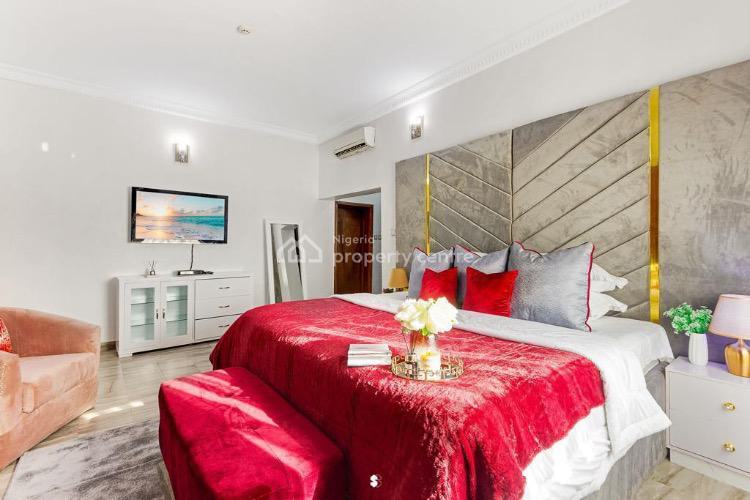 Luxury 4 Bedrooms Apartment, Ikate, Lekki, Lagos, Flat / Apartment Short Let