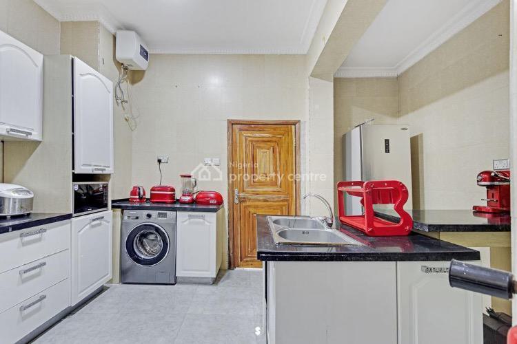 Luxury 4 Bedrooms Apartment, Ikate, Lekki, Lagos, Flat / Apartment Short Let