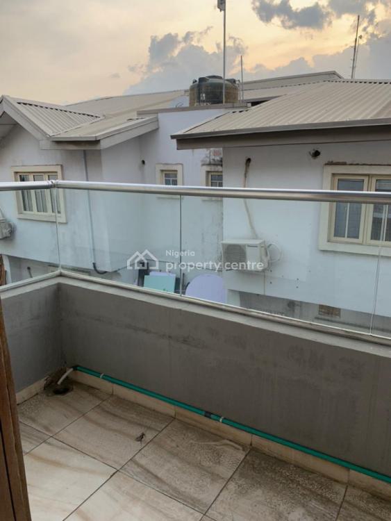 For Rent Very Massive Masters Room With One Kitchen, Balcony And