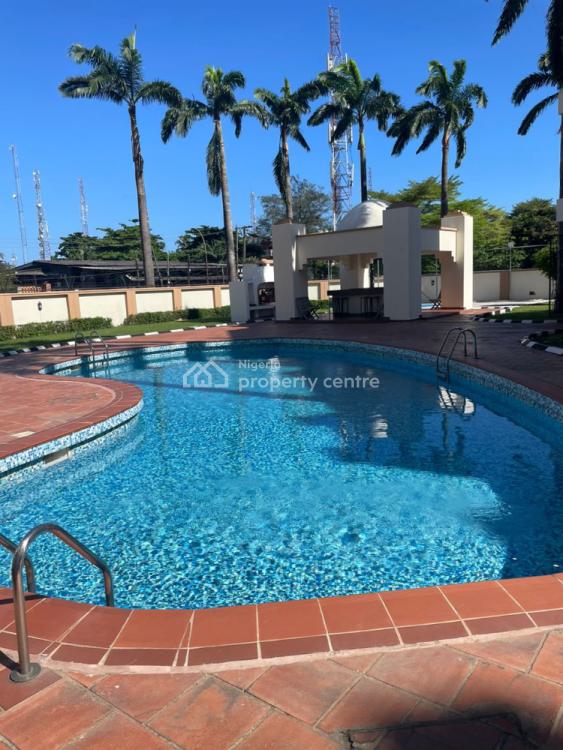 For Rent 2 Bedroom Apartment, Victoria Island (VI), Lagos 2 Beds, 2