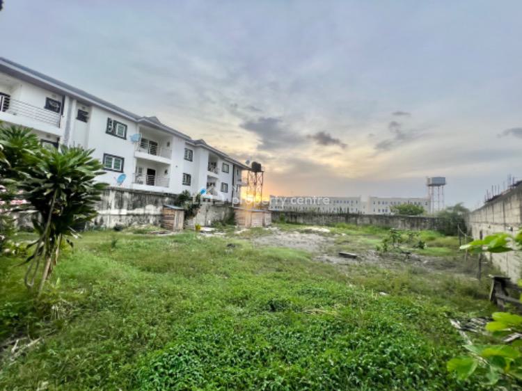 For Sale 1100 Square Meters Land, Off Fatai Idowu Arobieke Street