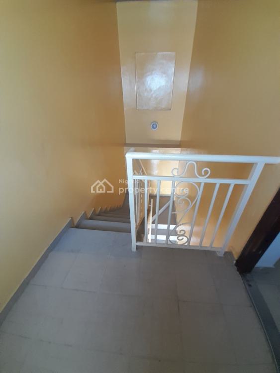 3 Bedroom Flat, Close to Anu Crescent, Badore, Ajah, Lagos, Flat / Apartment for Rent