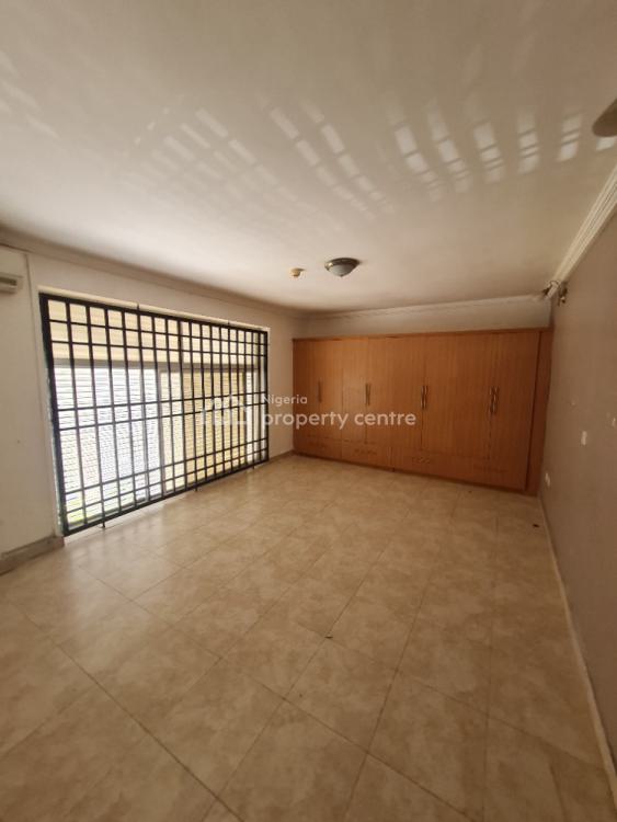 Luxury 4 Bedroom Penthouse, Lekki Phase 1, Lekki, Lagos, Flat / Apartment for Rent