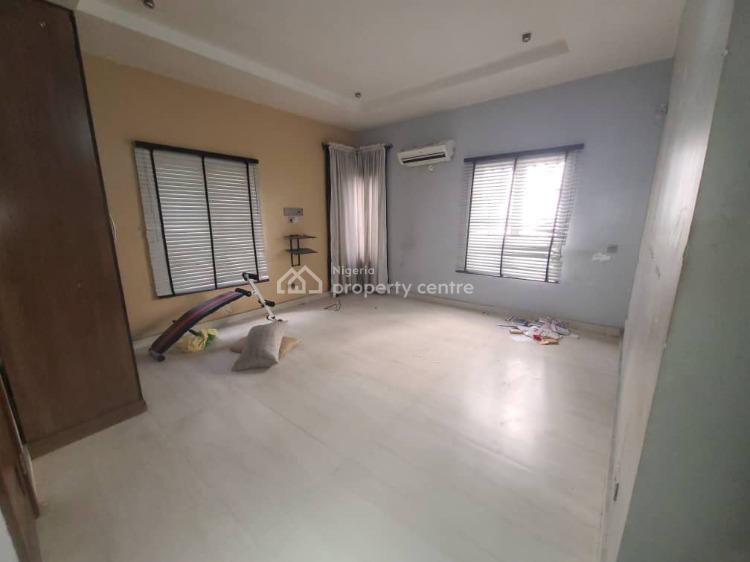 For Rent Luxury Decent Room Shared Apartment, Chevyview Estate Chevron