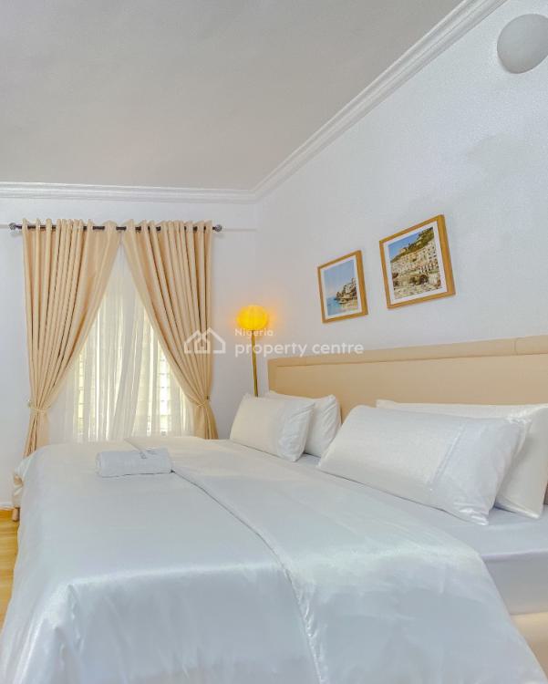 Cozy 1 Bedroom Apartment in a Secured Estate, Oniru, Victoria Island (vi), Lagos, Flat / Apartment Short Let