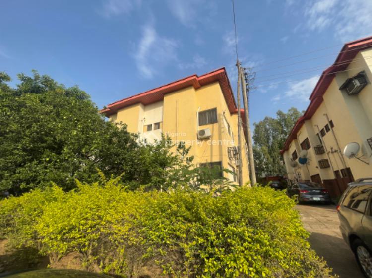 For Sale Fairly Used Old 3 Bedroom Apartment, Maitama District, Abuja