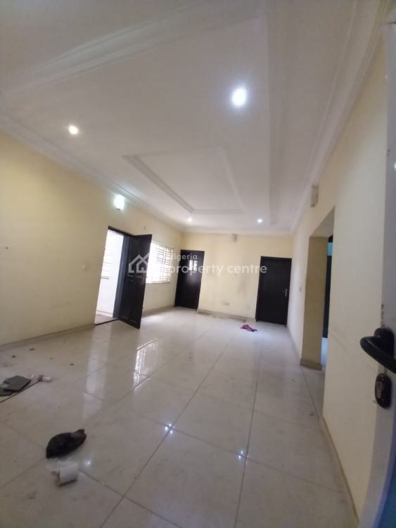 3 Bedrooms Flat, Oremeji Street, Gra Phase 1, Magodo, Lagos, Flat / Apartment for Rent