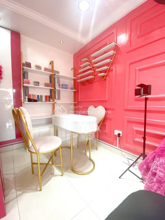 Beautiful Nails Salon, Lekki Phase 1, Lekki, Lagos, Commercial Property for Rent