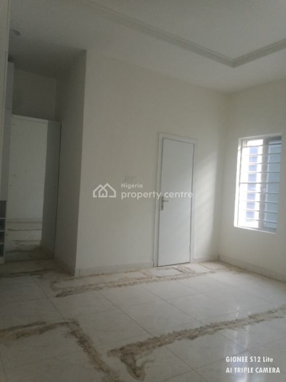 Excellent Luxury 2 Bedroom Apartment, 29 Grace Raphel Street, Bera Estate, Chevron Road, Lekki, Lagos, Flat / Apartment for Rent