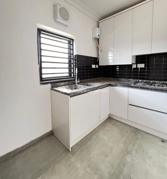 Serviced Secured 2 Bedroom Apartment,  with Swimming Pool, & Gym, Osapa, Lekki, Lagos, Flat / Apartment for Rent