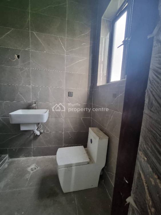 For Sale 4 Bedrooms Town House, Freedom Way, Lekki, Lagos 4 Beds, 4