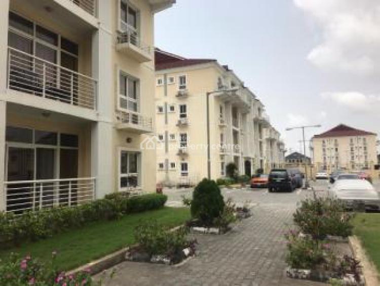 For Sale 3 Bedroom Flat, Cadogan Estate, Jakande, Lekki, Lagos 3
