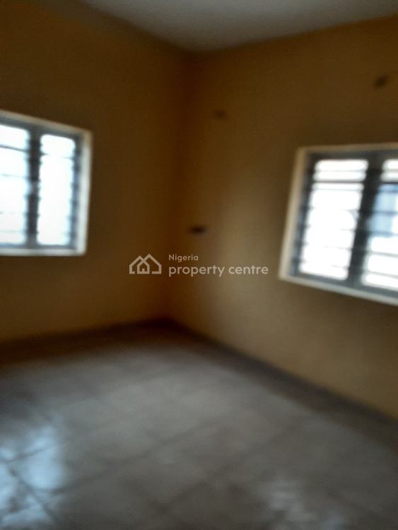 For Rent Nice 2 Bedroom Flat, New Heaven Extension, New Haven, Enugu, Enugu 2 Beds, 2 Baths