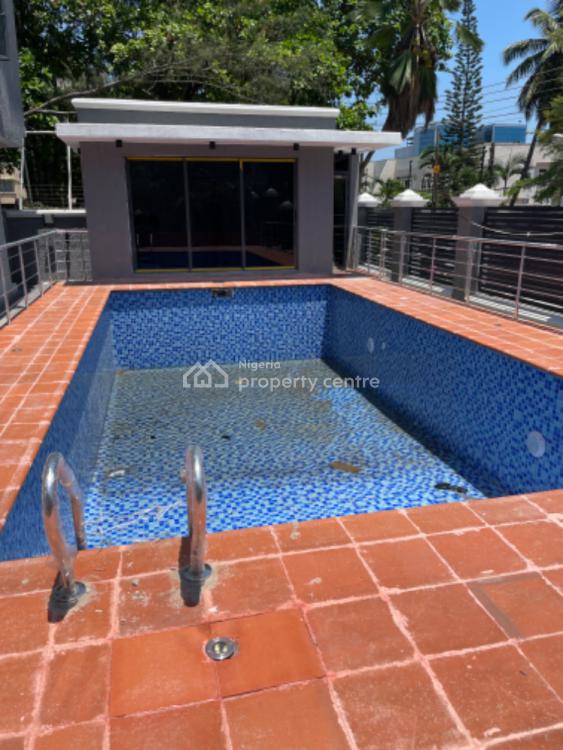 For Rent Luxury Newly Built 4 Bedroom Terrace With Bq & Pool, Victoria