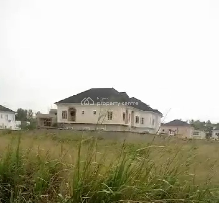 For Sale *🤏 Front Bareland Of 795 Sqms ,800sqms) Distressed, Royal