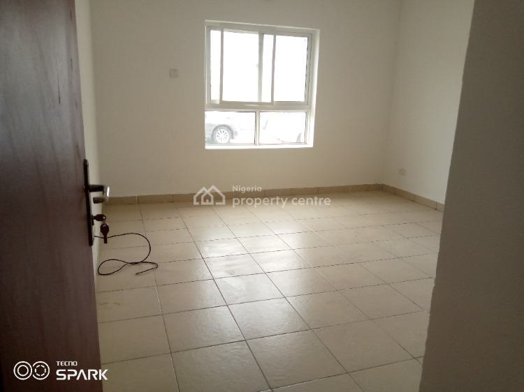Luxurious 3 Bedroom Flat, Cromwell Estate, Chevron Drive, Lekki, Lagos, Flat / Apartment for Rent