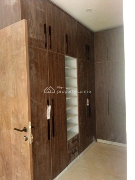 Five 5 Bedrooms Detached House, Guzape District, Abuja, Detached Duplex for Sale