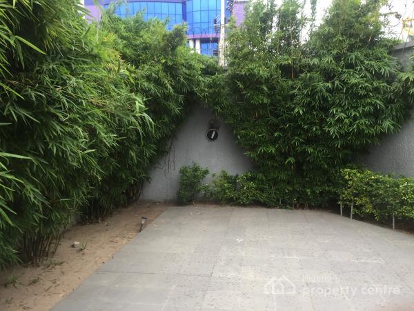 Luxury 3 Bedroom Apartment with Swimming Pool, Rasaki Balogun Street, Atlantic View Estate, Alpha Beach, Chevron, Agungi, Lekki, Lagos, Flat / Apartment Short Let