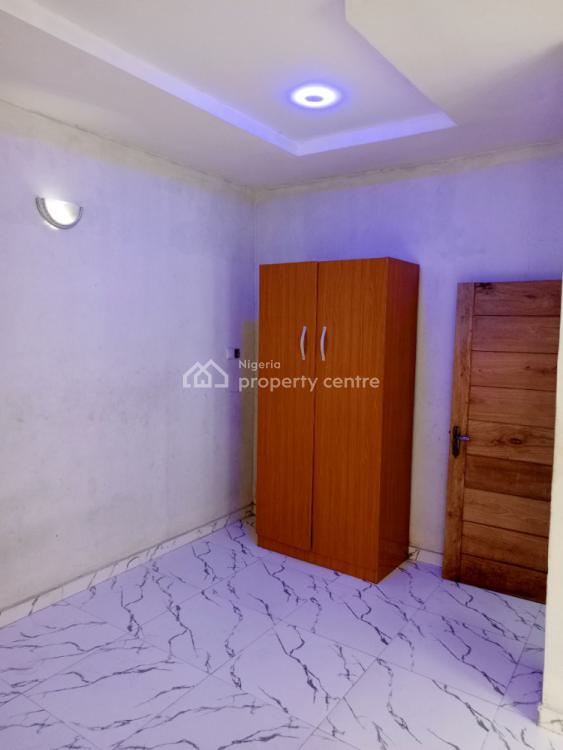 For Rent Luxury Mini Flat ( Room And Parlour), Behind Pinnock Beach Estate, Agungi, Lekki
