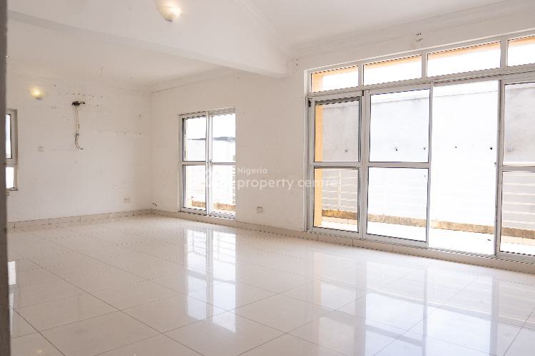 For Rent Luxurious 3 Bedroom Penthouse, Osapa, Cadogan Estate, Osapa, Lekki, Lagos 3 Beds, 3
