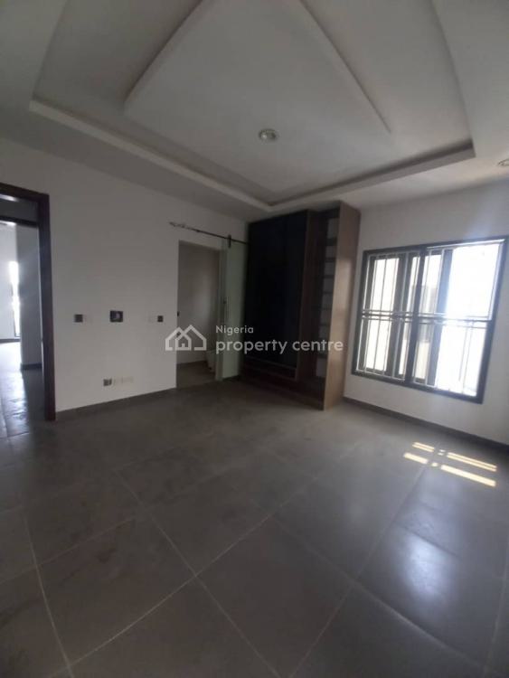 For Sale 4 Bedrooms Semi Detached Duplex In Parkview Estate, Ikoyi