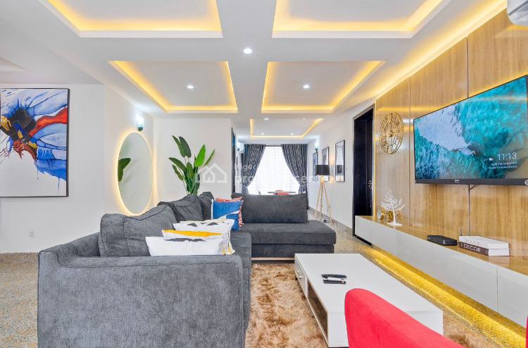 Luxury 3 Bedrooms Apartment with Ps4, Dele Ogunbowale Crescent, Close to Petrocam Filling Station, Lekki Phase 1, Lekki, Lagos, Flat / Apartment Short Let